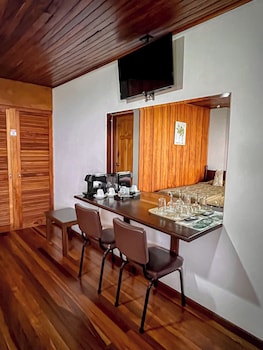 Standard Double Room, Garden View