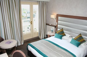 Emeraude Double Room, City View