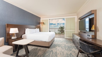 Premier Ocean, 1 King, Ocean View, Balcony