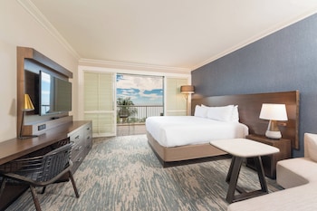 Premier Ocean, 1 King, Ocean View, Balcony
