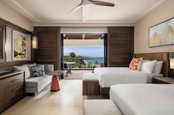 Deluxe Room, 2 Double Beds, Oceanfront (Tower, Newly Renovated)