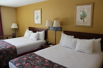 Room, 2 Queen Beds, Non Smoking