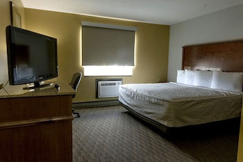 Room, 1 King Bed, Accessible, Non Smoking (Roll-In Shower)