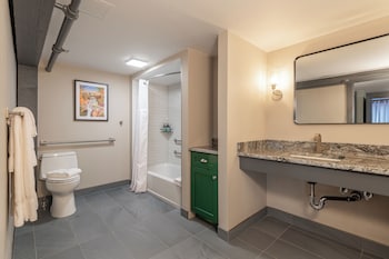 South Hill Suite