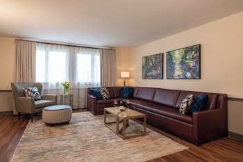 Cayuga Suite