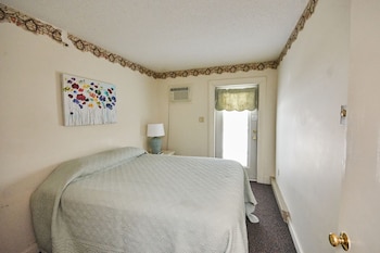 Standard Apartment, Ensuite (2 Bedroom Efficiency)