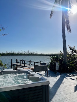 Family Townhome, 2 Bedrooms, Bay View