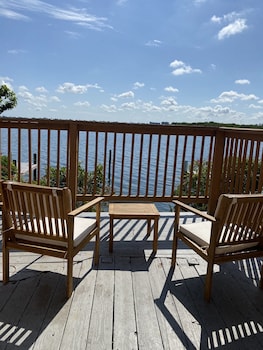 Cottage, Hot Tub, Bay View (Montego Bay Room)