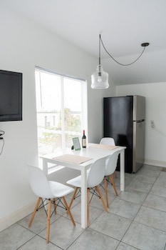 Cottage, Bay View (Country Cottage Room)