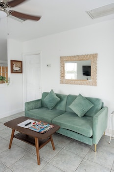 Cottage, Bay View (Country Cottage Room)