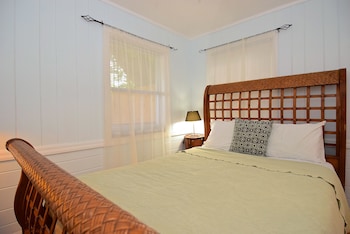 Cottage, Hot Tub, Bay View (Montego Bay Room)