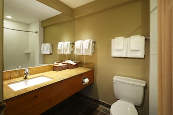 Standard Room, 2 Queen Beds (Lodge)