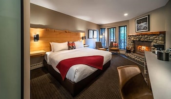 Standard Room, 1 King Bed