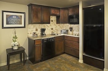 One-Bedroom Bridge View Resort Suite