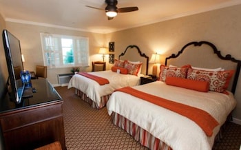 Traditional Room, 2 Queen Beds