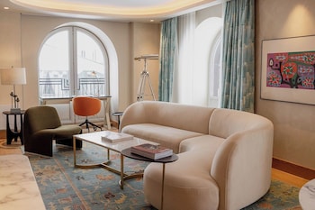 Panoramic Suite