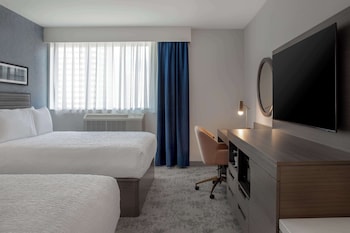 Room, 2 Queen Beds, Refrigerator & Microwave