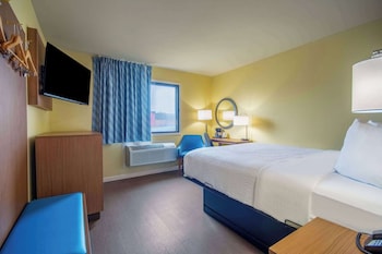 Room, 1 Queen Bed, Non Smoking