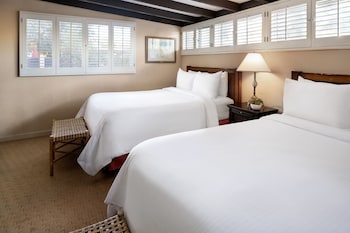 Suite, Multiple Beds (Marigold Casita - 1 King Bed and 2 Qu)