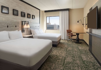Room, 1 King Bed, Accessible, Bathtub