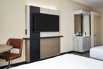 Room, 2 Queen Beds
