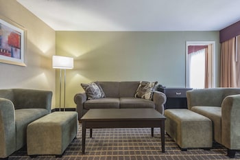 Suite, 1 King Bed, Non Smoking