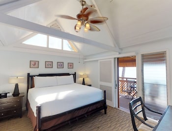 Ocean Front King