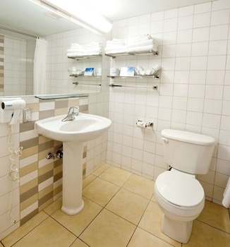 Comfort Suite, 2 Queen Beds