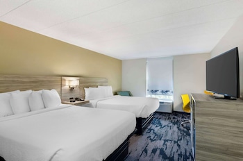 Standard Room, 2 Queen Beds, Non Smoking, Refrigerator & Microwave