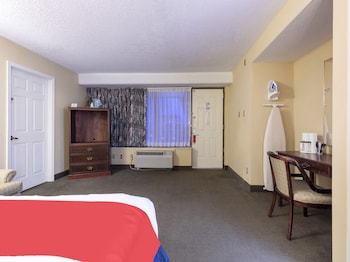 Standard Room, 1 King Bed, Non Smoking