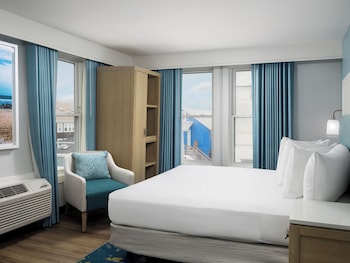 Standard Room, 1 Queen Bed