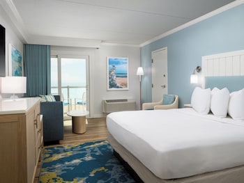 Ocean Front, 1 King Bed, Balcony