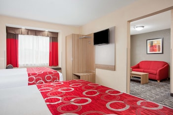 Suite, 2 Queen Beds