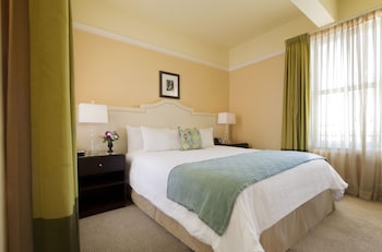 Deluxe Room, 1 Queen Bed
