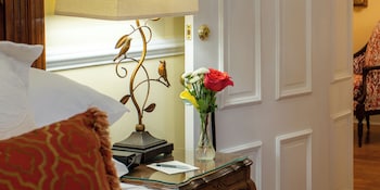Classic Room, 1 Queen Bed (George Whitfield)