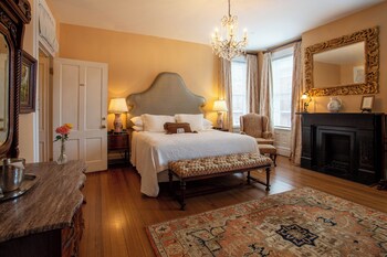Superior Room, 1 King Bed (Caroline Finch)