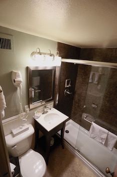 Standard Room, 2 Double Beds