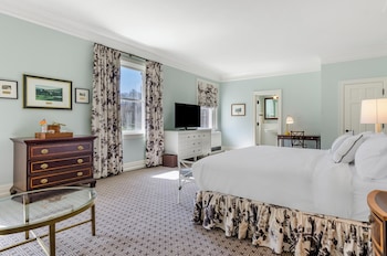 Executive Suite, 1 King Bed (Homestead)