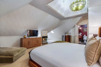 Deluxe Room, Multiple Beds