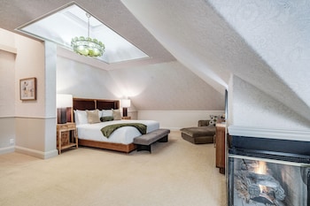 Deluxe Room, Multiple Beds
