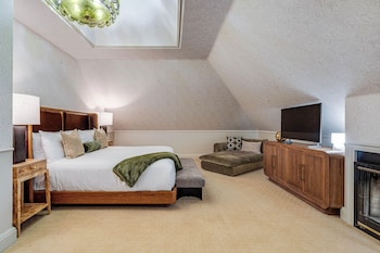 Deluxe Room, Multiple Beds