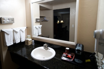 Double Room, 2 Queen Beds, Non Smoking