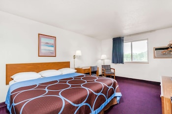 Standard Room, 1 King Bed