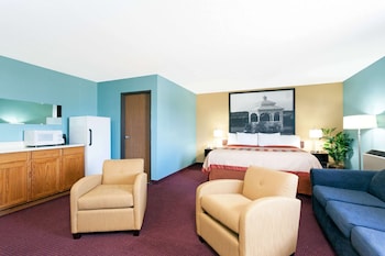 Studio Suite, 1 King Bed, Non Smoking