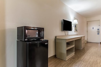 Standard Room, 2 Double Beds, Non Smoking