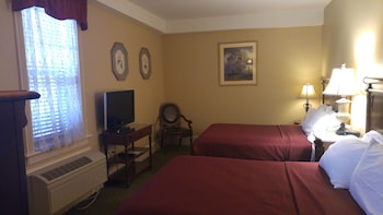 Standard Room, 2 Queen Beds