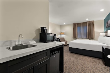 Suite, Multiple Beds, Non Smoking (Upgrade)