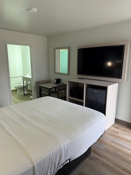 Room, 1 Queen Bed, Accessible, Non Smoking
