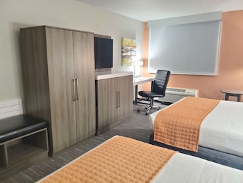 Standard Room, 2 Queen Beds, Non Smoking, Refrigerator & Microwave