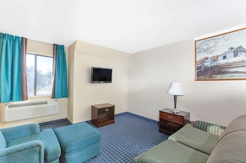Efficiency, Room, 1 Queen Bed, Non Smoking